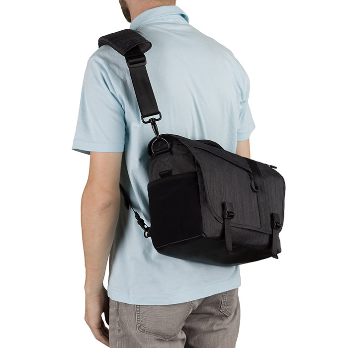 tenba dna 13 messenger bag